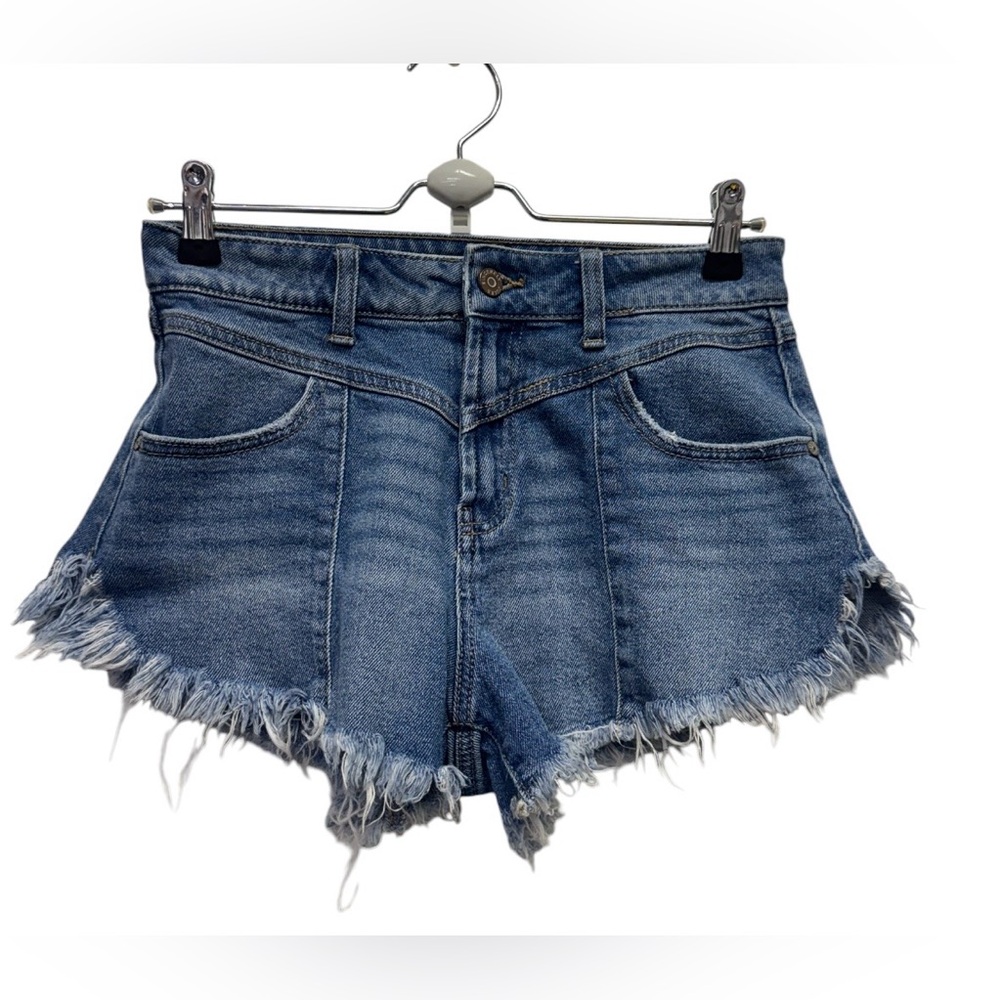 Sincerely Jules Distressed Blue Denim High-Rise Shorts Size 3/26